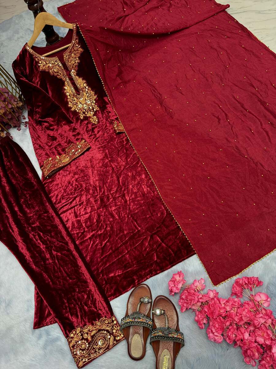 FASHIONABLE VELVET EMBROIDERY SEQUENCE WORK TOP BOTTOM WITH DUPATTA MAROON