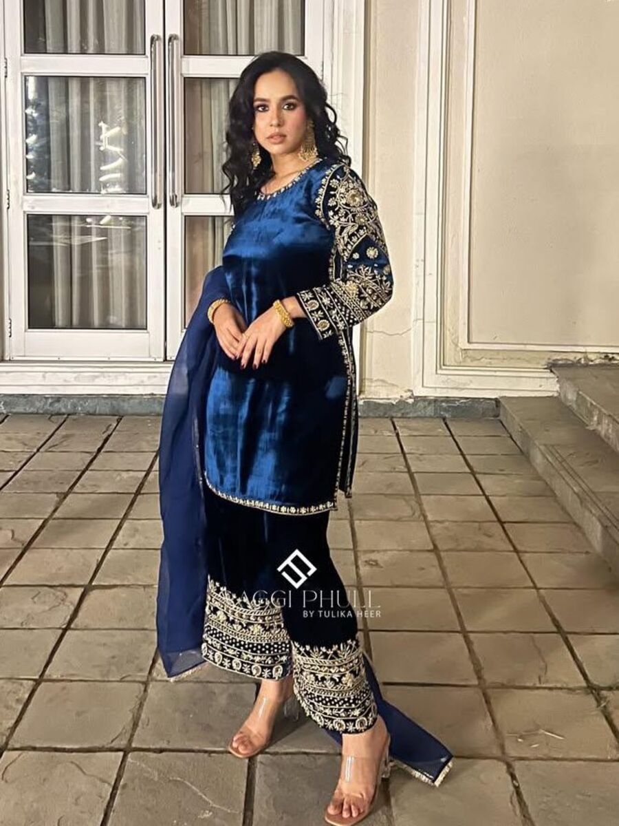LATEST VELVET SEQUENCE EMBROIDERY WORK TOP PALAZZO WITH DUPATTA BLUE