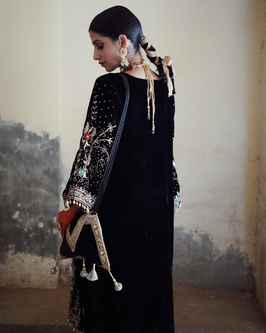 DESIGNER VELVET EMBROIDERY THREAD SEQUENCE WORK TOP PALAZZO WITH DUPATTA