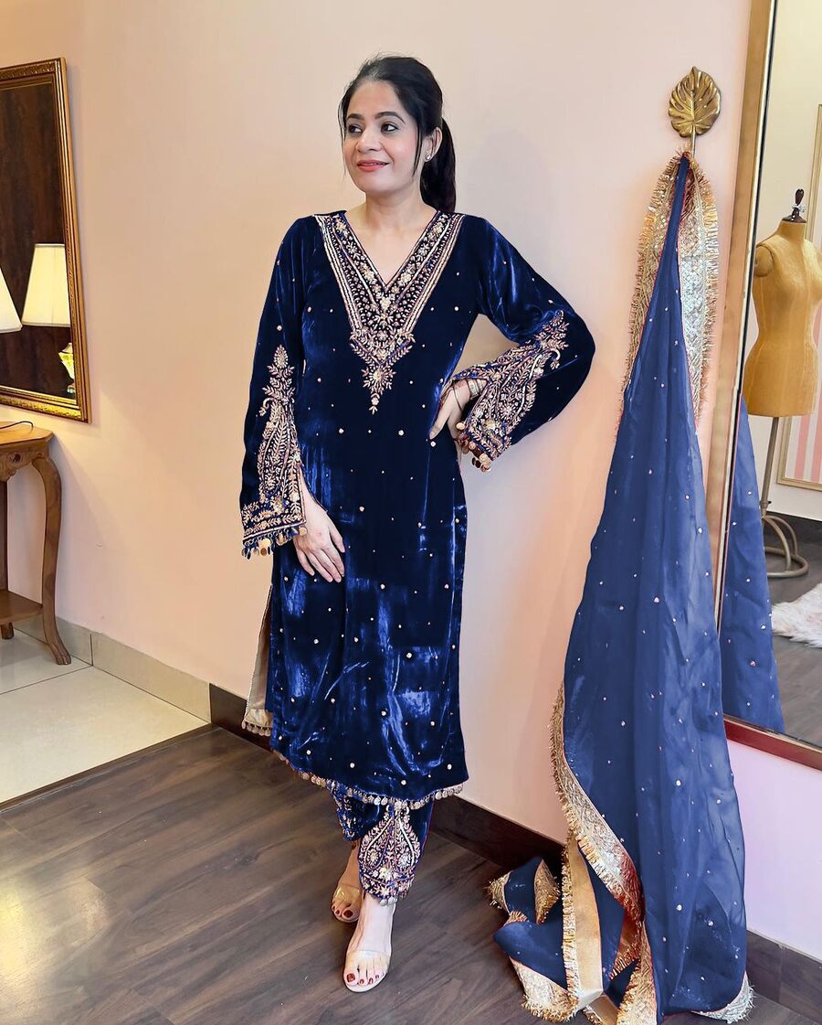 DESIGNER VISCOSE VELVET EMBROIDERY SEQUENCE MOTI WORK TOP BOTTOM WITH DUPATTA WINE