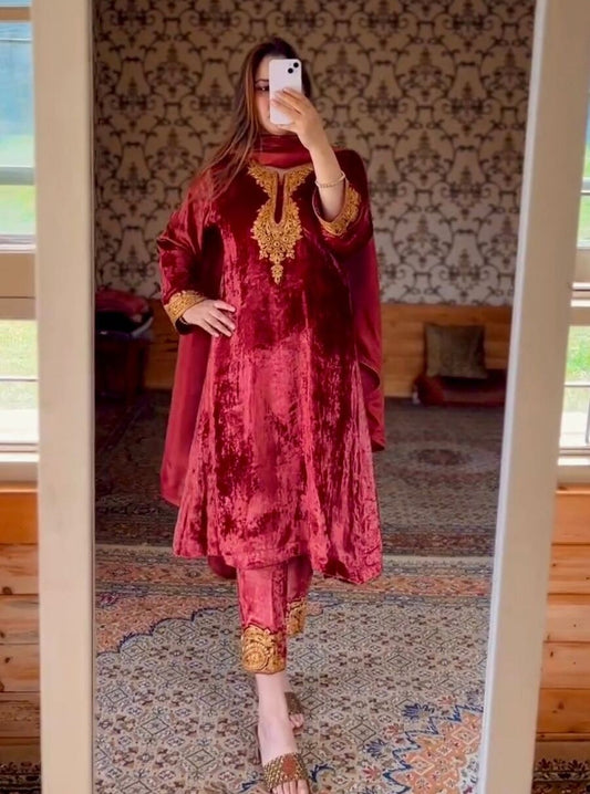 FASHIONABLE VELVET EMBROIDERY SEQUENCE WORK TOP BOTTOM WITH DUPATTA MAROON
