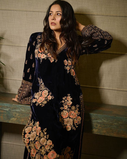 VELVET SEQUENCE EMBROIDERY WORK TOP BOTTOM WITH DUPATTA BLUE