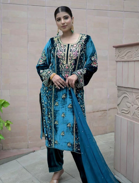 NEW ARRIVAL VISCOSE VELVET EMBROIDERY SEQUENCE MOTI WORK TOP PALAZZO