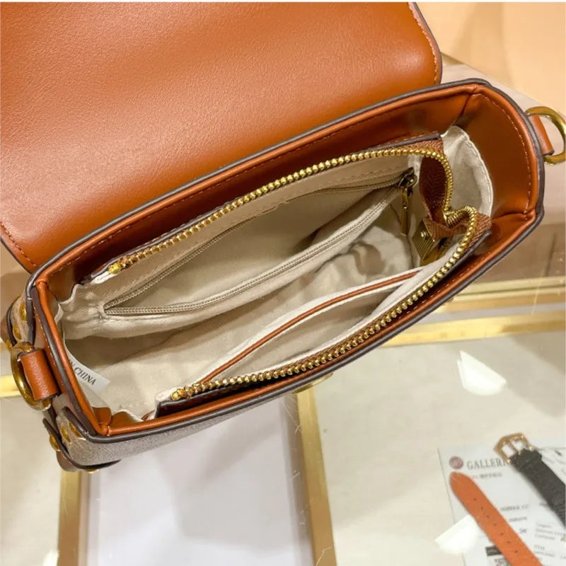 High-end carriage crossbody bag