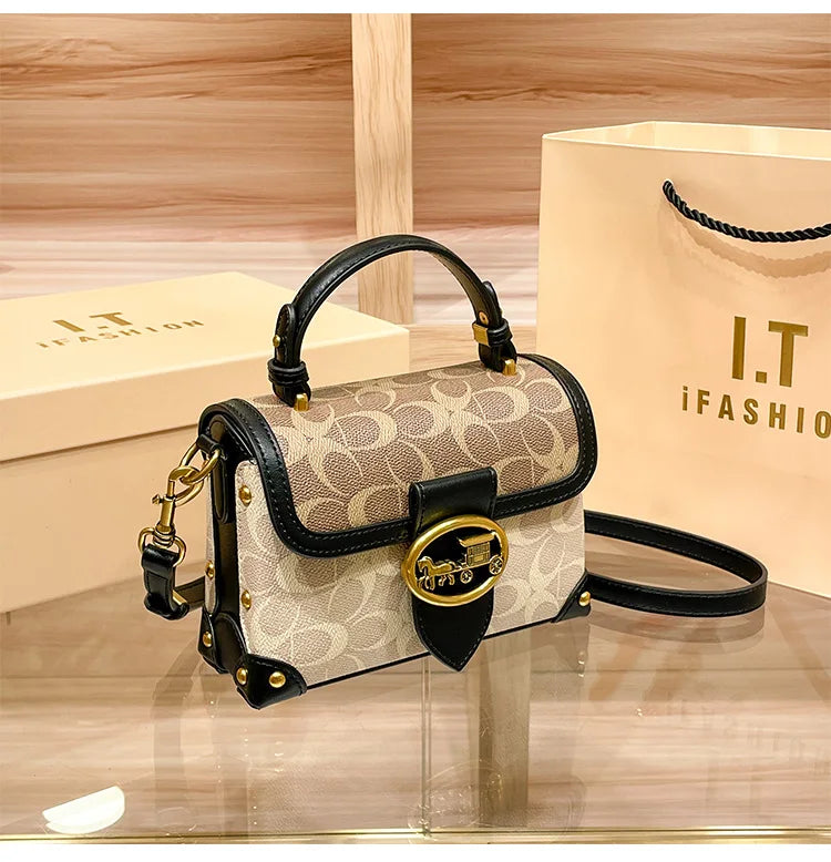 High-end carriage crossbody bag