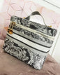 Custom Name Wedding Gifts Vanity Case Bag Crossbody